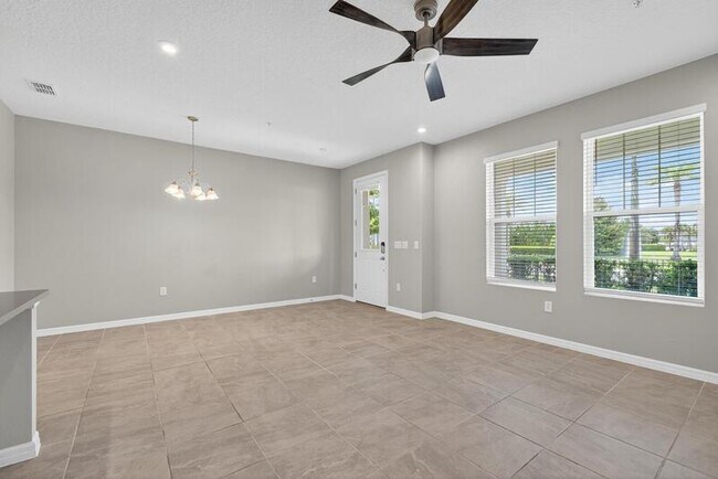 Building Photo - 9415 Randal Park Blvd