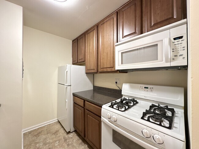 Foto del edificio - 665 W Wrightwood Ave
