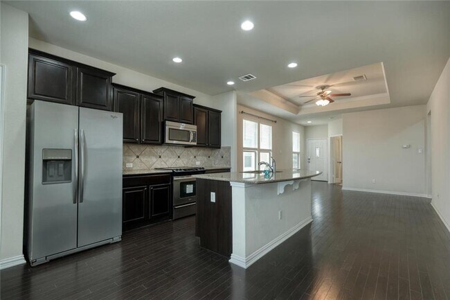 Building Photo - 16016 Hampton Bliss Trace
