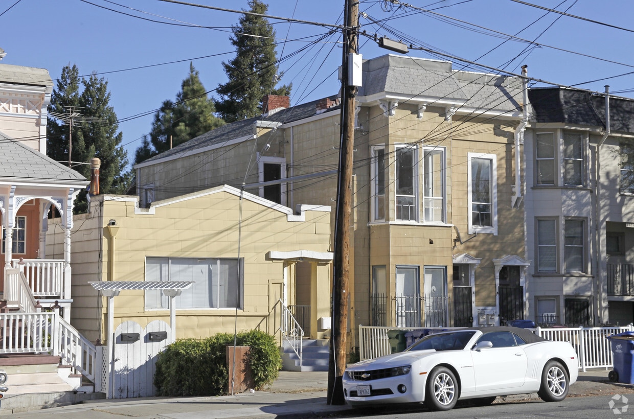 Building Photo - 1525-1527 Lincoln Ave