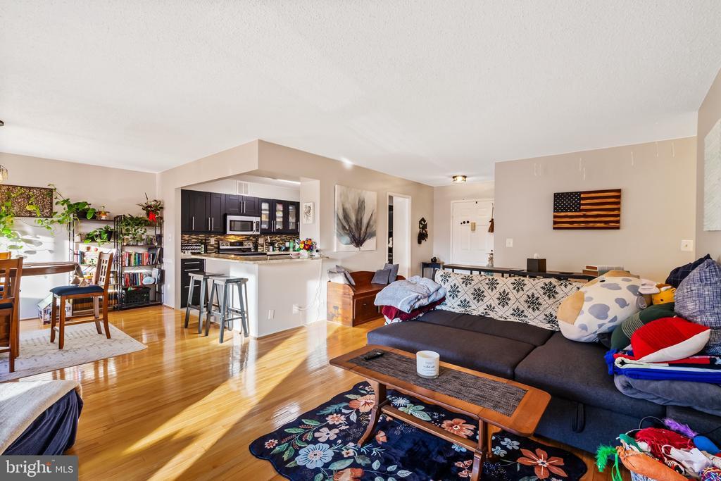 Foto principal - 5904 Mt Eagle Dr