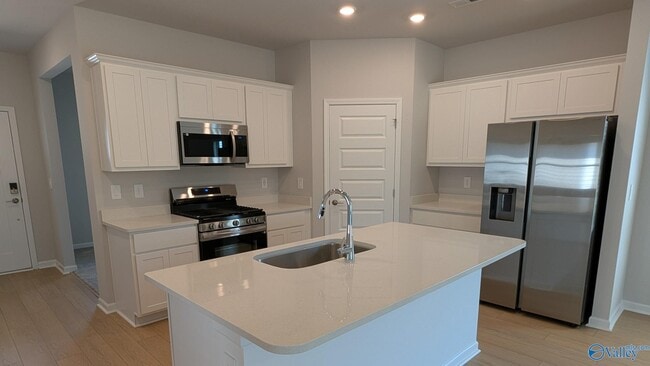 Building Photo - 162 Fenwick Pl