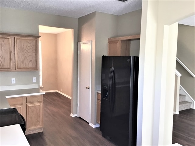 Foto del edificio - 304 Double Oak Ln