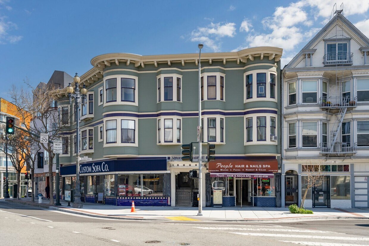 Foto principal - 201-207 Sanchez Street &amp; 2195-2199 Mar...