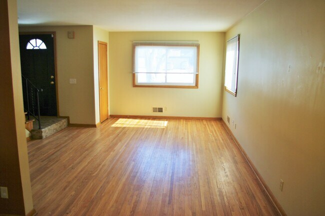 Foto del edificio - 6216-6218 France Ave S