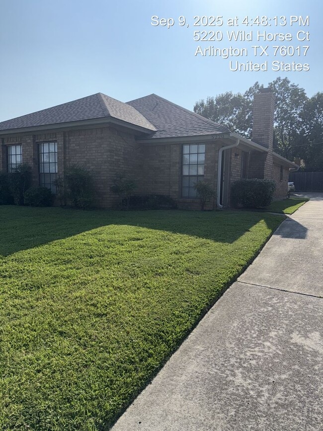 Building Photo - 5220 Wild Horse Ct