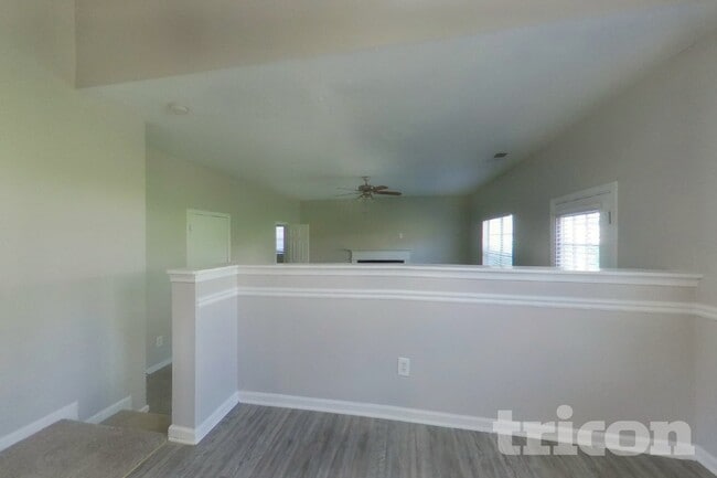 Building Photo - 216 Ernestine Way