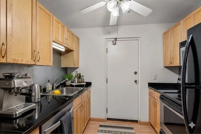 Foto del edificio - Will Dr