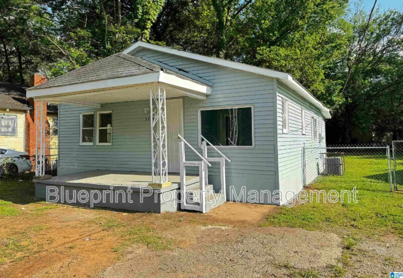 Foto principal - 3729 Pine Ave SW