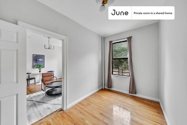 Building Photo - Room in Shared 3 bed/1 bath home