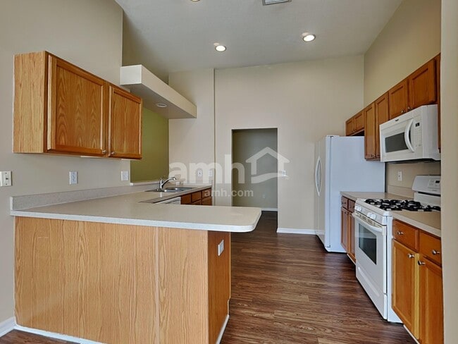 Building Photo - 15452 Osprey Glen Dr