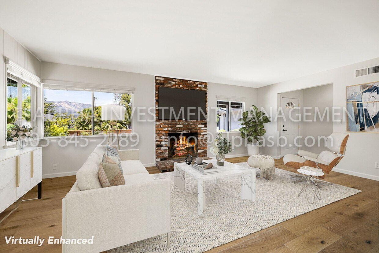 Primary Photo - Mid Century Alta Mesa Home w/ Hip Vibe - U...