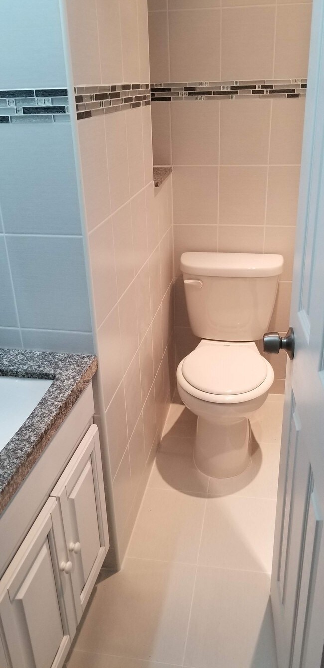 Bathroom - 172 Malta St