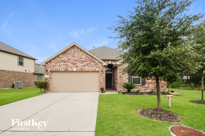 Foto principal - 5911 Rivergrove Park Dr