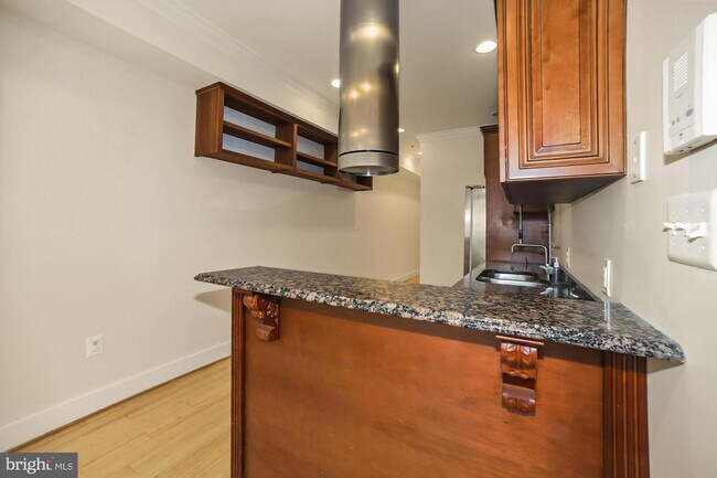 Foto del edificio - 1126 Columbia Rd NW