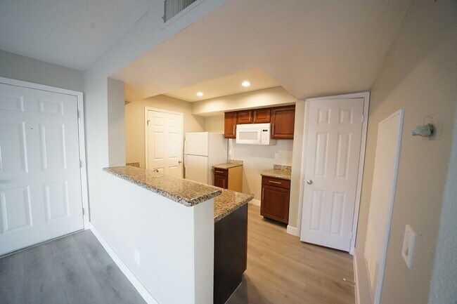 Building Photo - 6800 E Lake Mead Blvd