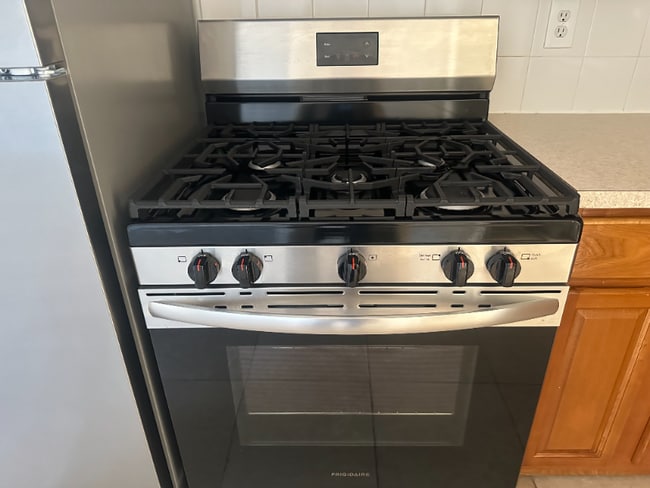 Building Photo - 6114 Palisade Ave