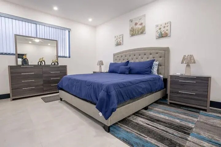 Foto del edificio - 2200 N Interstate 35E