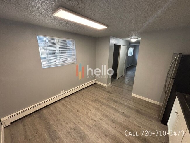 Building Photo - 828 12th St