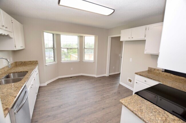 Building Photo - 8327 Harvest Oak Lane