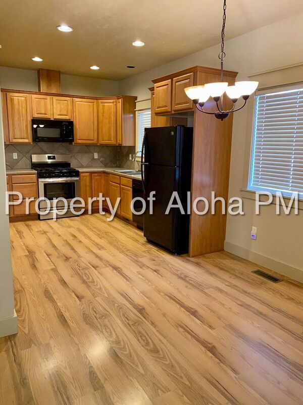 Building Photo - 9287 W Goggin Ct