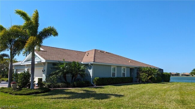 Building Photo - 14822 Edgewater Cir