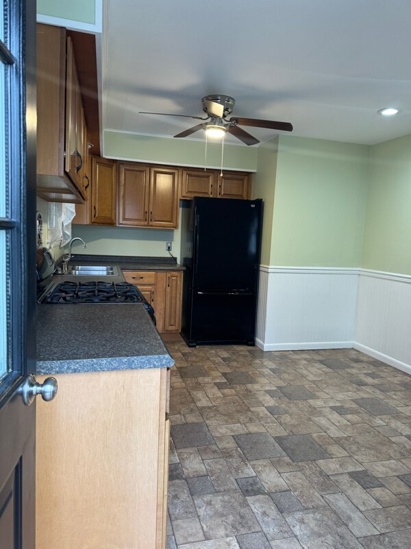 Foto del edificio - 856 Erford Rd