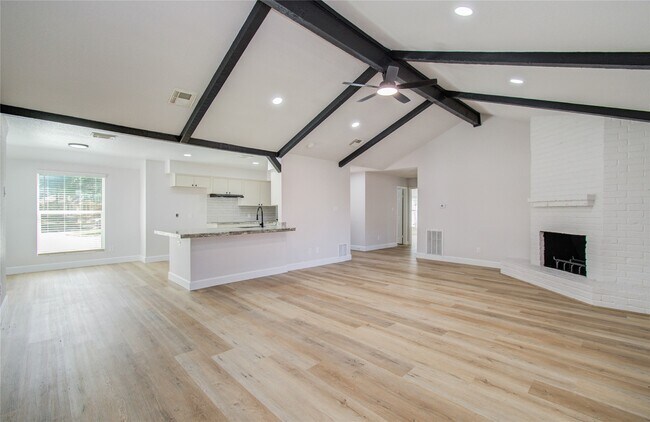 Building Photo - 7026 Hidden Arbor Ln