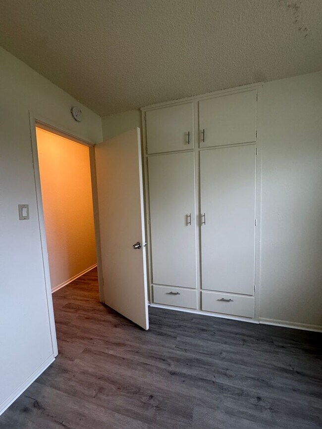 Foto del edificio - Charming 3 Bedroom, 2 Bathroom Located in Rancho Cordova.