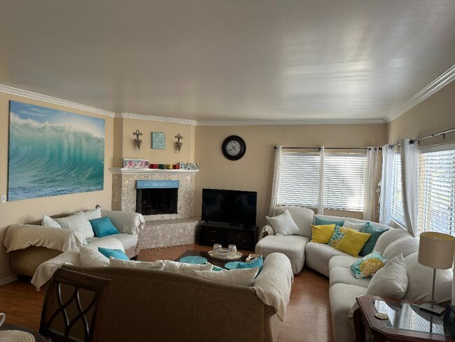 Foto del edificio - 212 N Catalina Ave