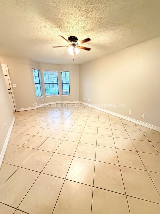 Foto del edificio - 2302 S Maki Rd