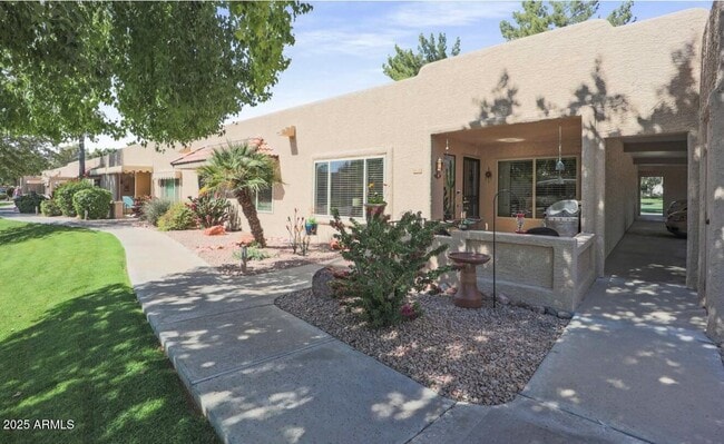 Building Photo - 14300 W Bell Rd
