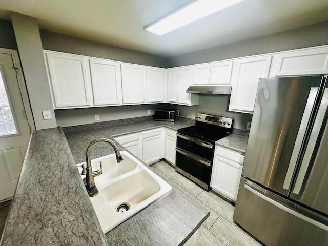 Foto del edificio - 5724 Giddyup Ln