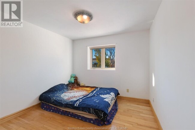 Building Photo - 555 Revland Dr