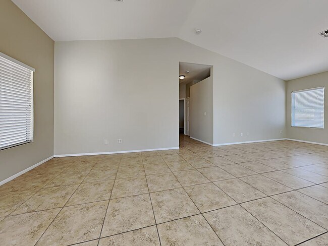 Building Photo - 1820 Panther Pl