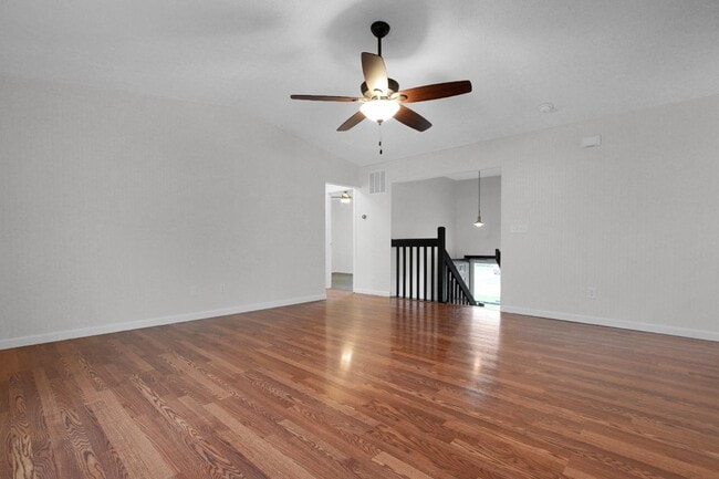 Building Photo - 1174 Obetz Rd