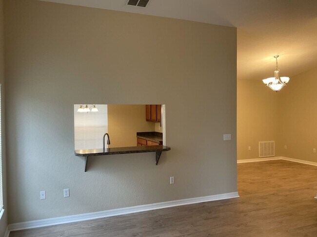 Building Photo - 4933 Mandolin Ct
