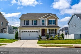 Building Photo - 7706 Colburn Dr