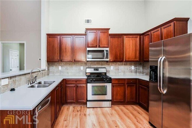 Building Photo - 5165 Fieldgate Ridge Dr