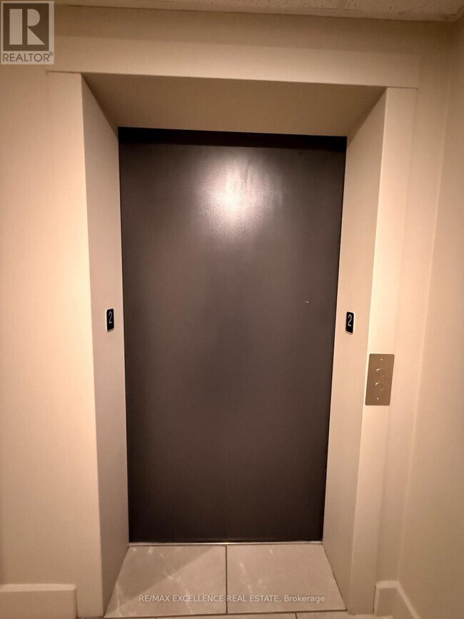 Photo du bâtiment - 1518 Pelham St