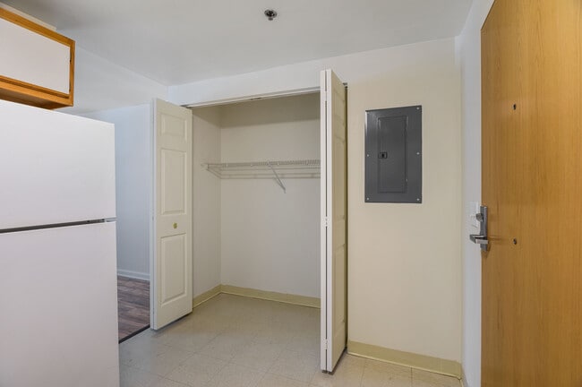 Building Photo - Warren Place Senior Apartments 62+