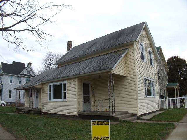 Building Photo - 564 Fremont Ave NW