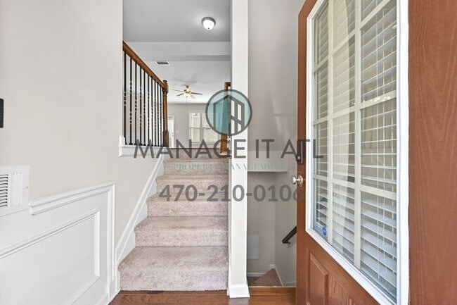 Photo - Elegant 4 bedroom townhome in Duluth!