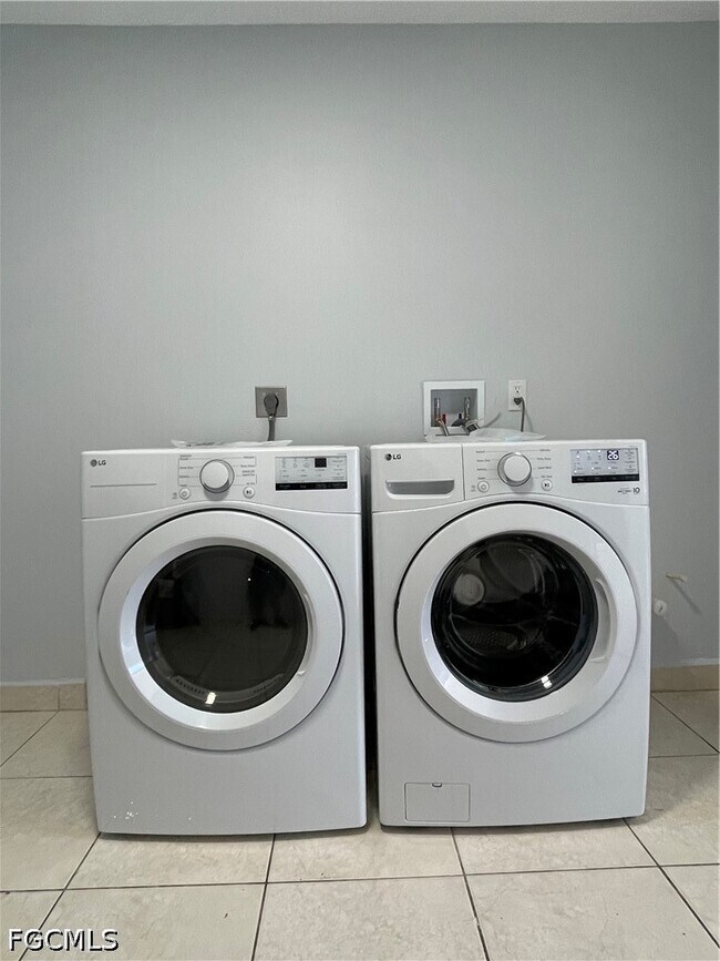 Foto del edificio - 4132 SW 7th Pl