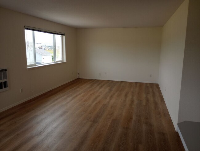 Foto del edificio - 4421 Sucia Dr
