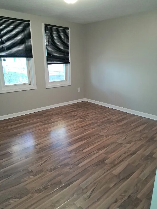 Foto del edificio - 3506 Kahlert Ave