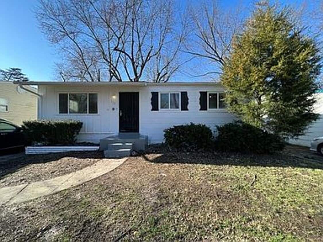 Photo - 1128 Scott Ave