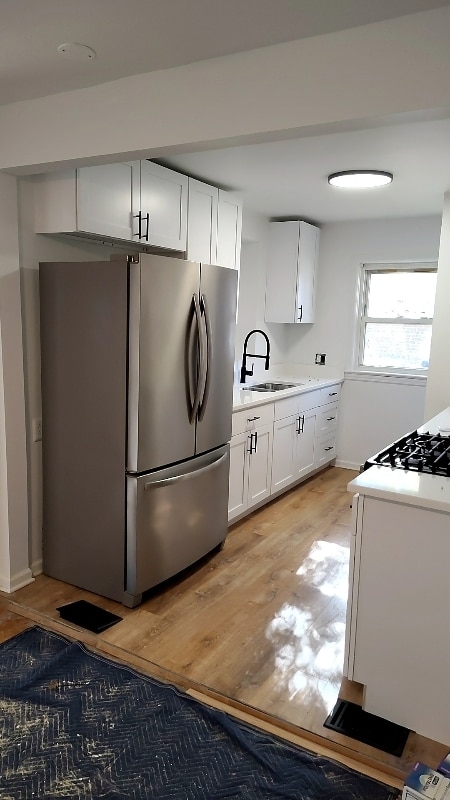 Building Photo - 10035 S Yates Blvd