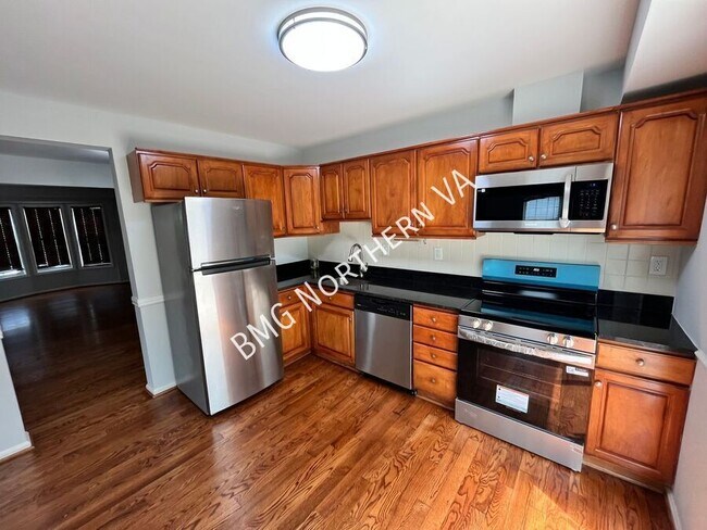 Foto del edificio - 5344 Anchor Ct