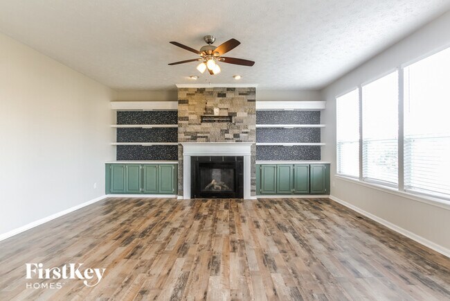 Building Photo - 13082 Balbo Pl